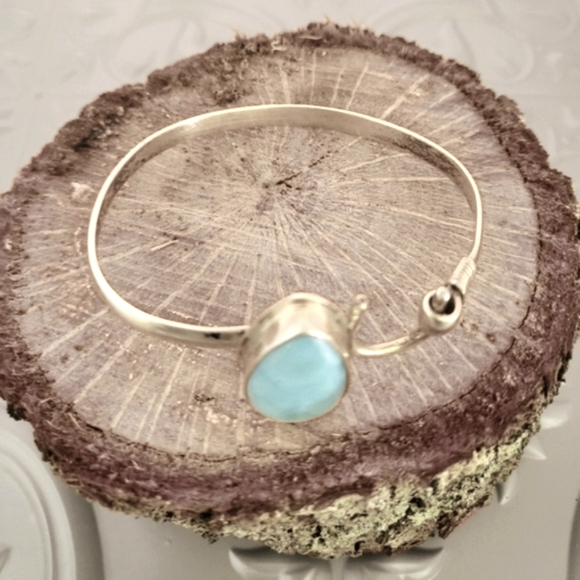 Larimar clasp bracelet solid sterling &  genuine stone - Picture 2 of 2